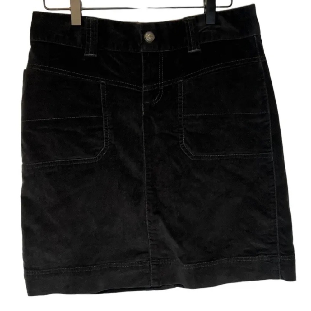 Athleta Black Velvet Women’s Size 4 Skirt Like New
